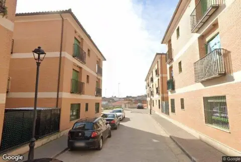 Piso en Calera y Chozas