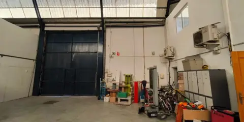 Nave industrial en Avenida de Europa