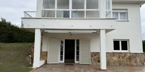 Casa en calle Reino de León