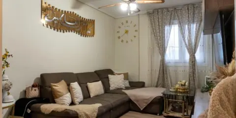 Piso en calle Barrio Betolaza