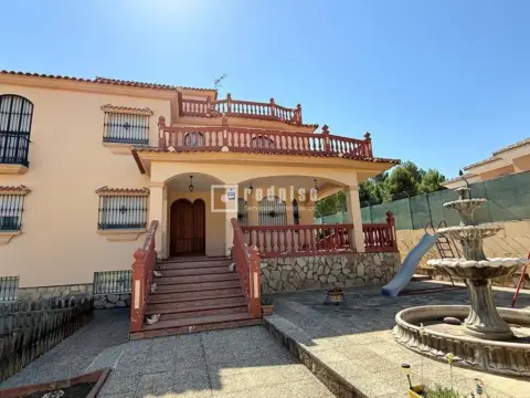 Chalet en calle Doña Periodista Tomas Cuesta