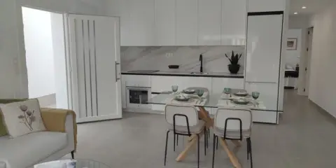 Chalet adosado en calle de José Sanchez Lozano