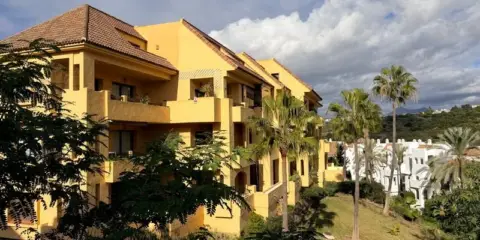 Piso en Urbanización Duquesa Village