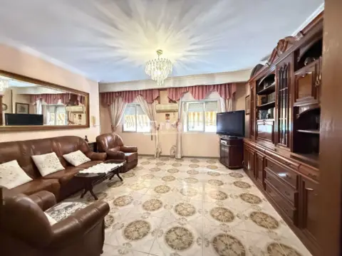 Casa en calle de Las Navas