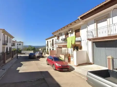 Chalet en Baños de La Encina