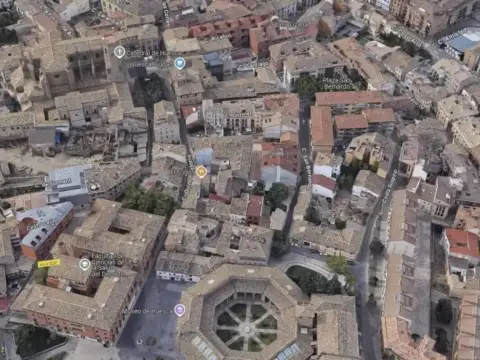 Piso en La Catedral-Casco Antiguo