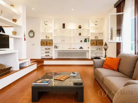 Chalet en Fontenebro-Altavista
