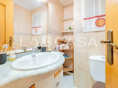Apartment on Avinguda del Primat Reig, 109