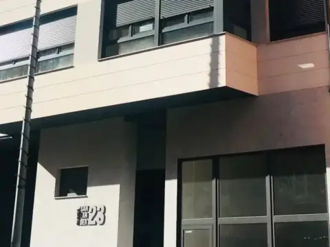 Local comercial en Avenida de Santander