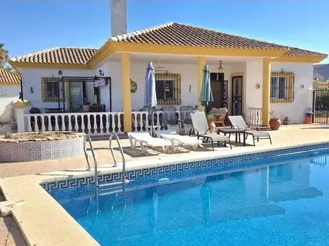 Chalet en Arboleas
