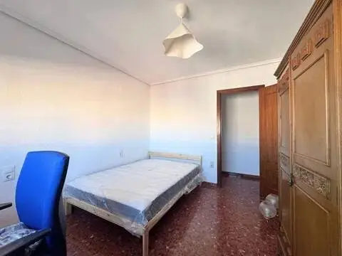Habitación en Avenida de Gaspar Aguilar