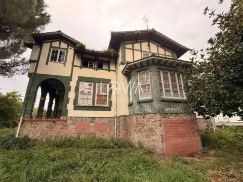 Chalet en El Carbayedo-El Quirinal