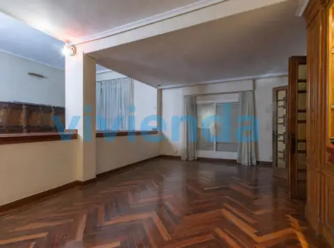 Chalet adosado en Concepción