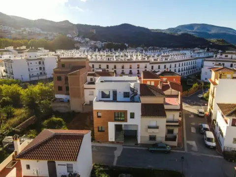 Casa pareada en Vélez de Benaudalla