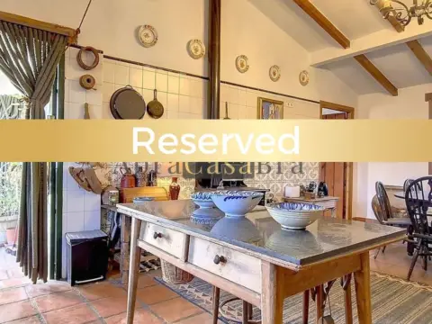 Casa rústica en Sedella