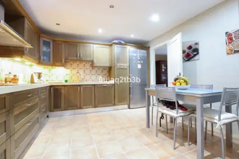 Apartamento en Nueva Andalucía-Centro