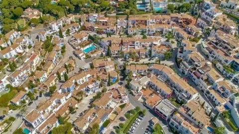 Casa adosada en Heredia