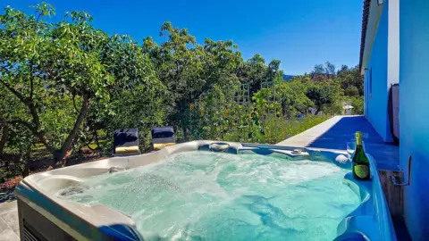 Casa rústica en Vélez-Málaga