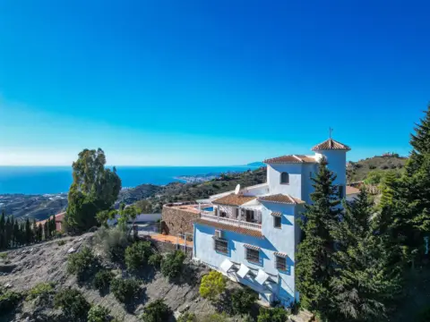 Casa en Sayalonga
