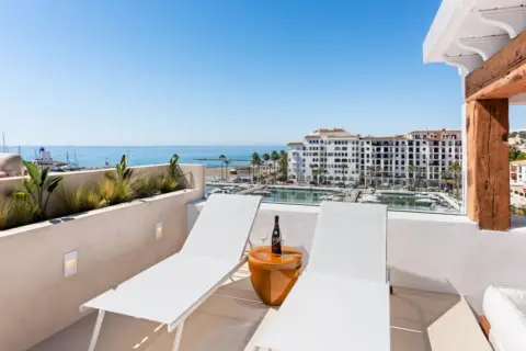 Apartamento en Castillo de la Duquesa
