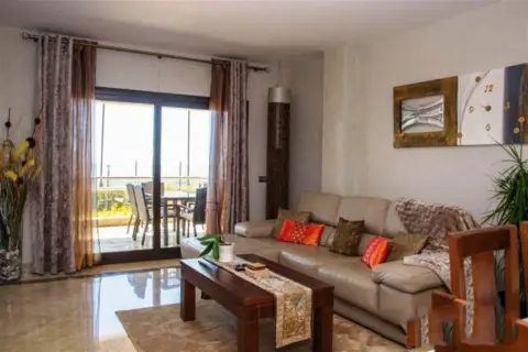 Apartamento en Castillo de la Duquesa