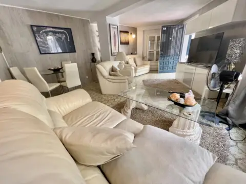 Local comercial en Cabopino-Reserva de Marbella