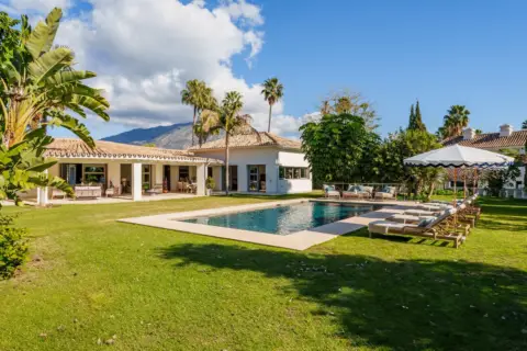 Casa en Lomas de Marbella Club-Puente Romano