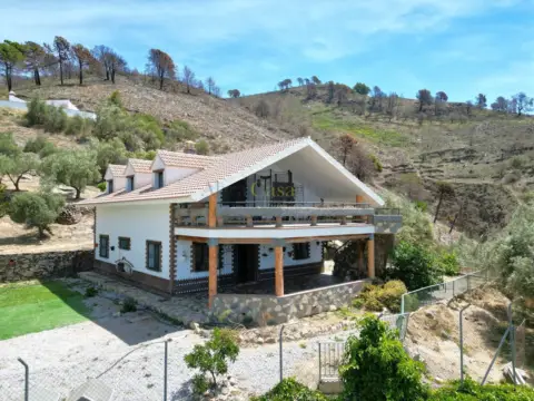 Casa en Canillas de Albaida