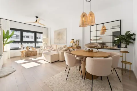 Apartamento en Zona Avenida de Andalucía