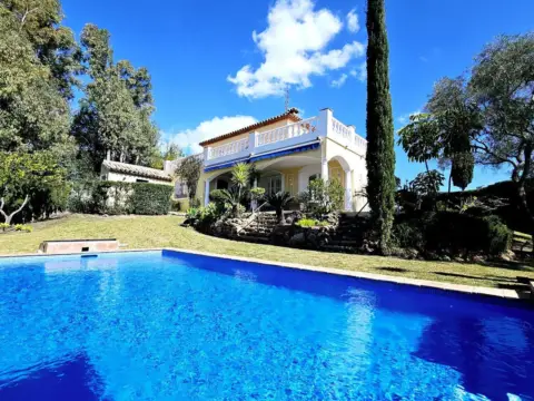 Casa en Los Arqueros-Puerto del Almendro