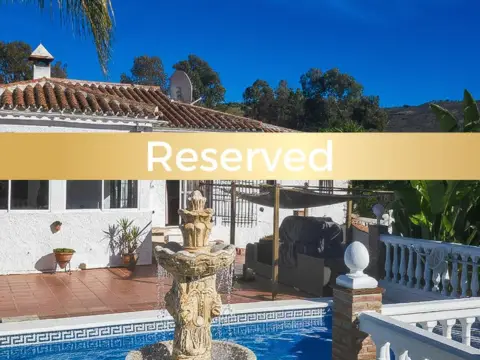 Casa rústica en Almogía