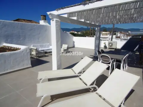 Apartamento en Altos de Estepona