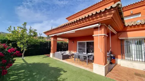 Casa pareada en Santa Clara