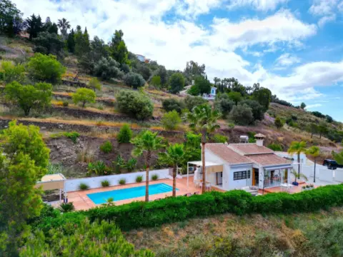 Casa en Sayalonga