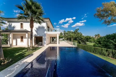 Casa en Nueva Andalucía