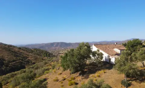 Casa rústica en Canillas de Aceituno