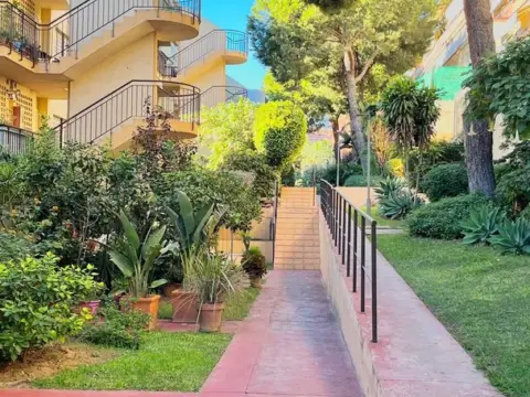 Apartamento en Plaza de Toros-Las Albarizas-La Ermita