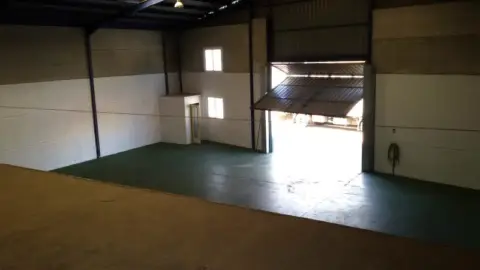 Nave industrial en Tomelloso