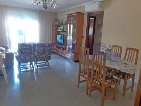 Piso en Paseo de San Gregorio