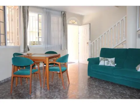 Casa en calle de la Parranda