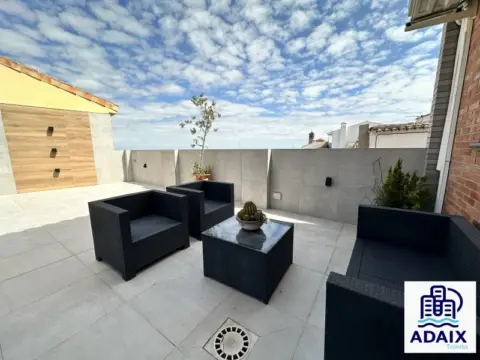 Casa adosada en calle calle Cañuelo, nº 22