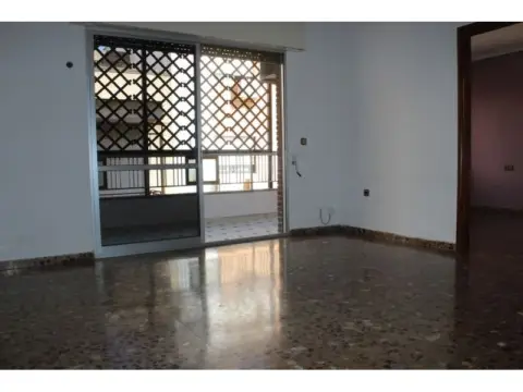 Piso en calle del Pilar