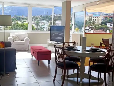 Ático en calle de Alemania, 8