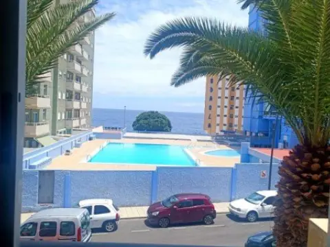 Piso en calle Mesaola