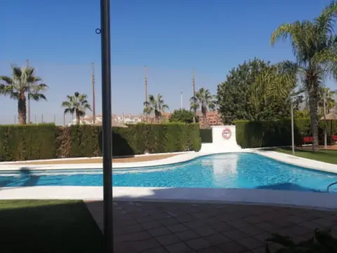 Piso en calle Rector José Vida Soria, 2