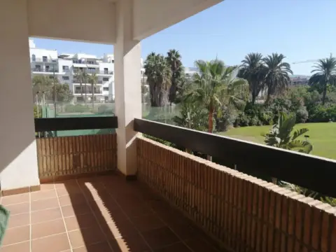 Piso en calle Rector José Vida Soria, 2