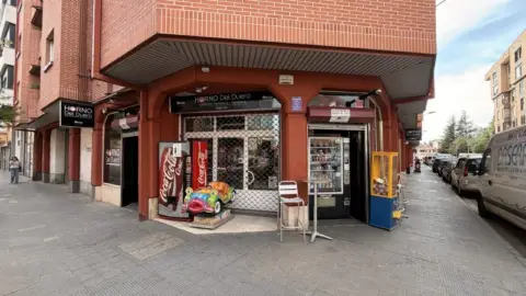 Local comercial en Avenida de Santander