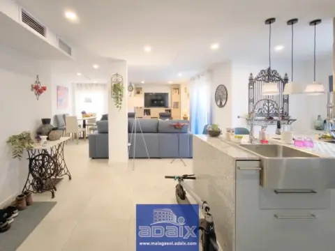 Piso en calle de Edelmira Castillo, 1