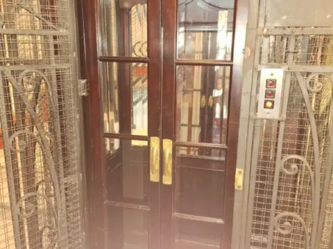 Piso en calle de Juan Álvarez Mendizábal