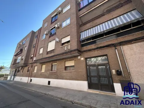 Piso en calle de la Azucena, 17